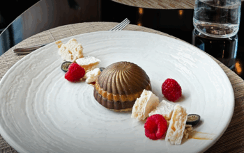 Сладкар в хотел